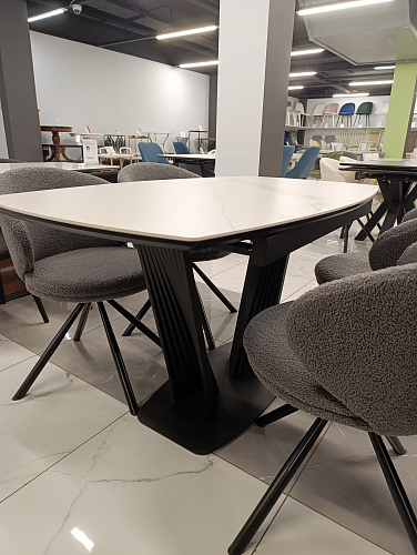 Стеклянный стол Вейл 140(180)х80 кристл статуарио / черный из шоурума 4